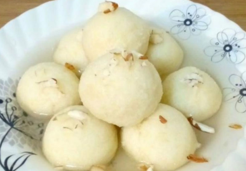 নষ্ট ভাত দিয়ে তৈরি করে ফেলুন সুস্বাদু ‘রসগোল্লা’!