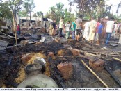 ডোমার হরিণচড়ায় অগ্নিকান্ডে ১৮টি বাড়ী ভস্মিভূত