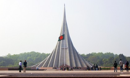 পরাধীনতার শৃঙ্খলমুক্তির ৫০ বছর
