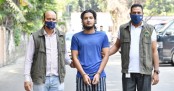জেল থেকে বের হয়ে পুলিশ বক্সে বোমা রাখে বাছির
