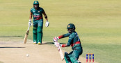 বিজয়ের ডাকে রানআউট তামিম, শূন্যেই শেষ শান্ত-মুশফিক
