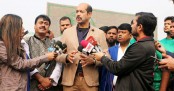 মেট্রোরেলে ময়লা না ফেলার আহ্বান মেয়র আতিকের
