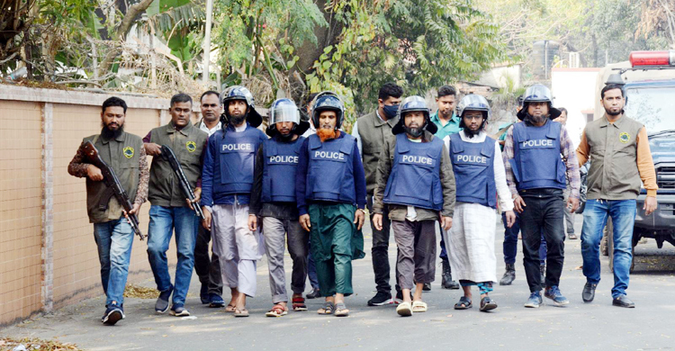 আফগানিস্তানফেরত ফখরুল হাল ধরেন হুজির, ছিল বড় হামলার পরিকল্পনা

