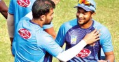 তামিমকে নিয়ে এবার আবেগঘন পোস্ট সাকিবের
