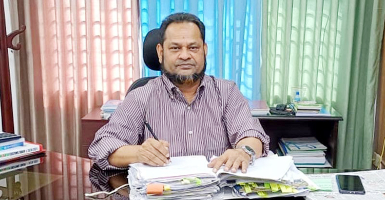 অবৈধ সম্পদ: কাস্টমস কমিশনার এনামুলের বিরুদ্ধে দুদকের মামলা
