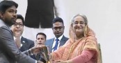 মন মরা অবস্থা দেখতে চাই না, প্রশাসনের কর্মকর্তাদের প্রধানমন্ত্রী
