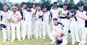 অবিশ্বাস্য ঘটনা: শেষ ওভারে প্রয়োজন ৫ রান, বোলার নিলেন ৬ উইকেট!