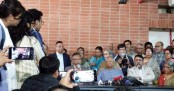 গ্রামীণ টেলিকম ভবন তালাবদ্ধ, ঢুকতে পারছেন না ড. ইউনূস
