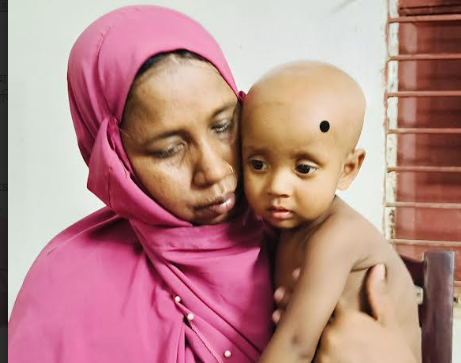 শিশু শাফায়েতকে বাঁচাতে মায়ের আকুতি