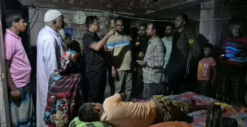 ক্ষেতলালে নদীতে পড়ে ১৩ কিমি ভেসে গিয়ে জীবিত উদ্ধার প্রতিবন্ধী যুবক জয়নাল