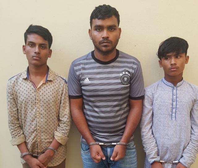 এলিয়ন গাড়ি ছিনতাইয়ের জন্যই উবারচালক আরমানকে বেছে নেন তাঁরা