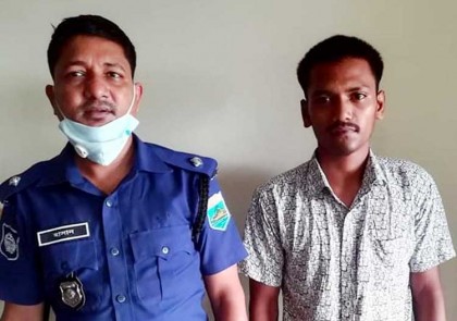 ছিনতাইকারীদের ছুরিকাঘাতেই খুন 
হয়েছিল কাহালুর মোমিন