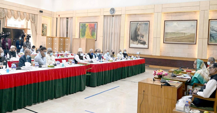 আগামী মাস থেকে হয়তো এই কষ্ট আর থাকবে না: প্রধানমন্ত্রী
