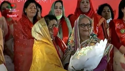 মহিলা আওয়ামী লীগের সম্মেলনে শেখ হাসিনা
