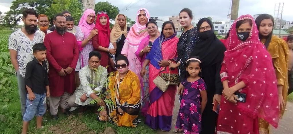 বগুড়ার জহুরুল নগরে বৃক্ষরোপণ কর্মসূচি অনুষ্ঠিত
