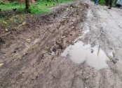 লালপুরে প্রায় ৩ কিলোমিটার সড়কের বেহাল দশা ভোগান্তি চরমে