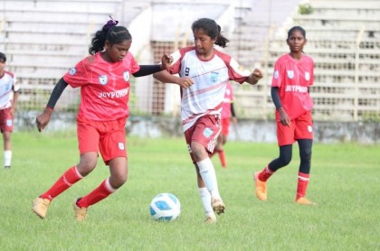 রাজশাহীতে জেএফএ কাপ নারী ফুটবলে হ্যাটট্রিক ও গোলের ছড়াছড়ি