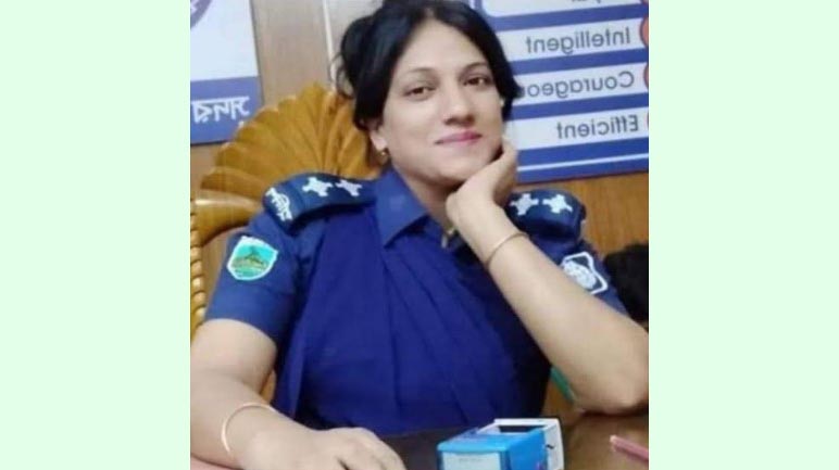 মানবতার মা’ জেবুন নেছা — বগুড়ায় হারানো শিশুদের অভিভাবক হয়ে ওঠা এক নারী পুলিশ