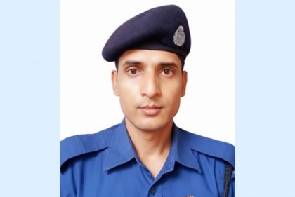 নতুন কর্মস্থলে যোগদানের দিনেই বিদ্যুতায়িত হয়ে কনস্টেবলের মৃত্যু