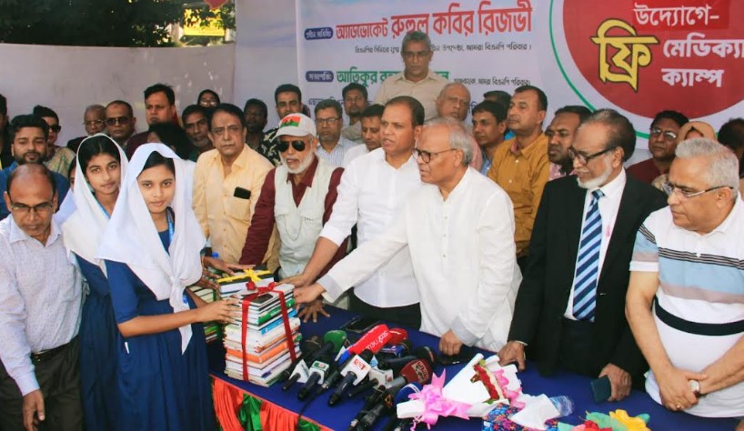 আল্লাহ'র পক্ষ থেকে শেখ হাসিনার পতন হয়েছে- বগুড়ায় রুহুল কবির রিজভী