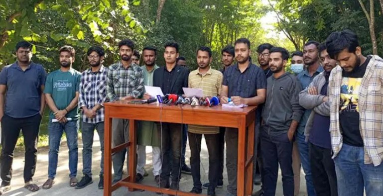 ব্রাকসু নির্বাচনে নির্বাচন কমিশনের বিরুদ্ধে অনাস্থা ছাত্রদল সমর্থিত প্যানেল