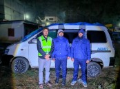 গোবিন্দগঞ্জে চুরি হওয়া মাইক্রোবাস উদ্ধার