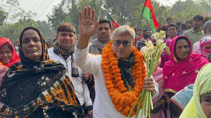 রাজশাহী-৩ আসনের নবনির্বাচিত এমপি মিলনের শপথ গ্রহণ