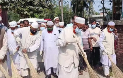 পলাশবাড়ী স্বাস্থ্য কমপ্লেক্সে পরিচ্ছন্নতা অভিযান, আজ সাদুল্লাপুরে একই কর্মসূচি