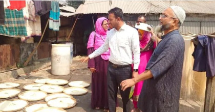 বগুড়ায় অস্বাস্থ্যকর পরিবেশে সেমাই ও দই উৎপাদন: কারখানাকে এক লাখ টাকা জরিমানা