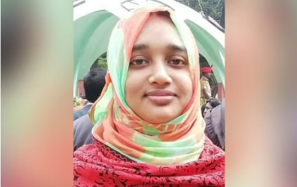 ইসলামী বিশ্ববিদ্যালয়ে কর্মচারীর ছুরিকাঘাতে শিক্ষক খুন