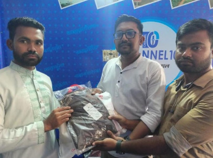 বগুড়া মাল্টিমিডিয়া রিপোর্টার্স ইউনিটির সদস্যদের মাঝে ঈদ উপহার বিতরণ