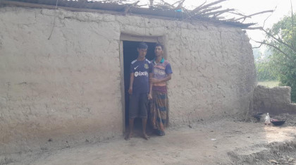 প্রতিবন্ধী সন্তানকে নিয়েই বাকি জীবনের লড়াই, নেই ঈদের হাসি 