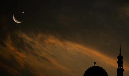 শনিবার দেশে উদযাপিত হবে পবিত্র ঈদুল ফিতর