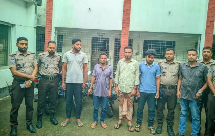 রংপুরে সাঁড়াশি অভিযানে ৯টি চোরাই মোটরসাইকেল উদ্ধার, গ্রেফতার ৪